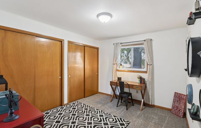 2 beds, 1 bath, 660 sqft, $1,175