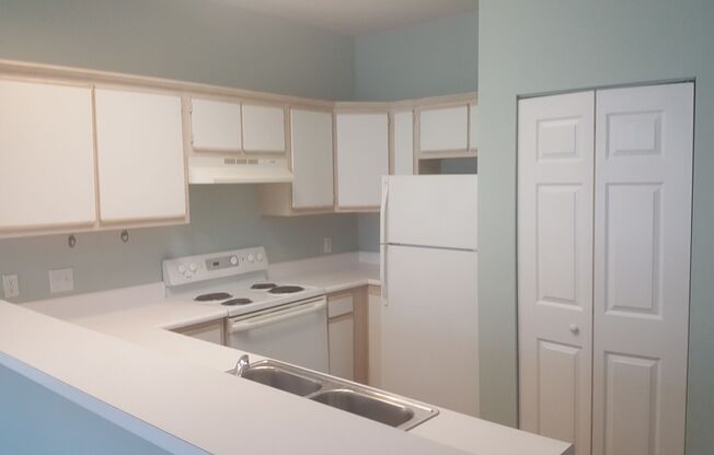 1 bed, 1 bath, $1,200