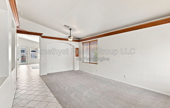 7027 W POTTER DR