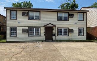 135 W Balview Avenue