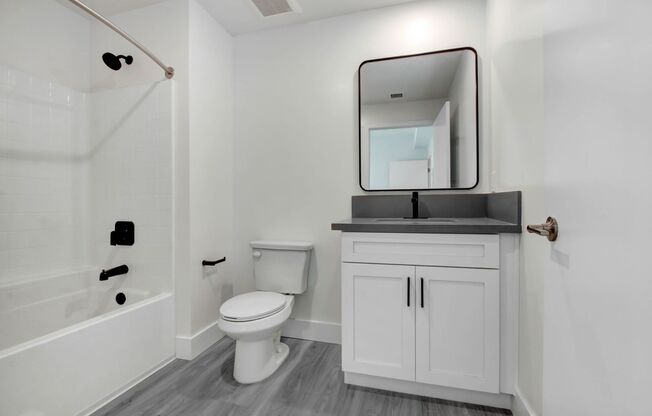 3 beds, 2 baths, 1,185 sqft, $3,495, Unit 303