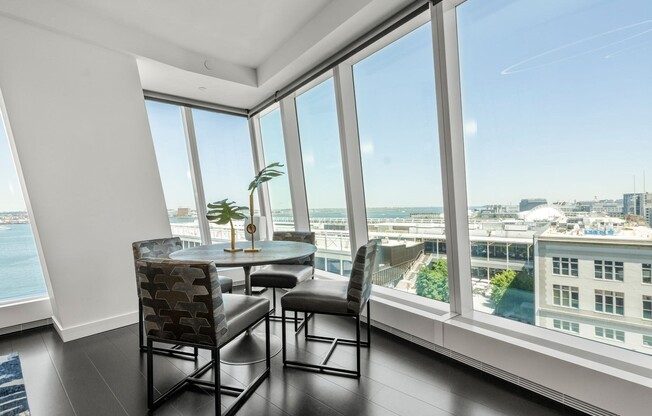 3 beds, 3.5 baths, 2,376 sqft, $30,000, Unit 10E