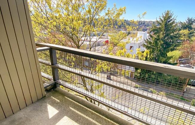 Crestwood Apartments