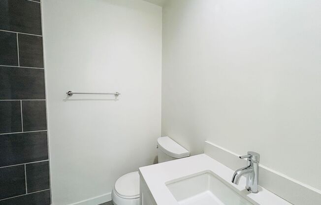 2 beds, 2 baths, $3,250, Unit Two Bedroom