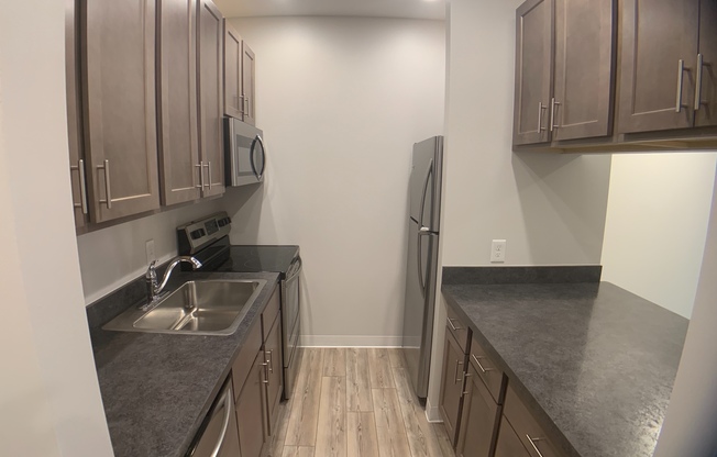 1 bed, 1 bath, 550 sqft, $980, Unit 105B