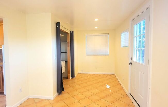 Studio, 1 bath, $2,050