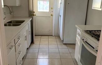 1 bed, 1 bath, $1,895, Unit 2