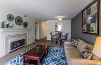 2 beds, 2 baths, 1,000 sqft, $900, Unit 3741 Alibi #2