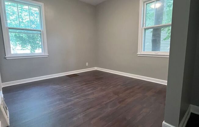 3 Bedroom 1 Bathroom House in Minneapolis!