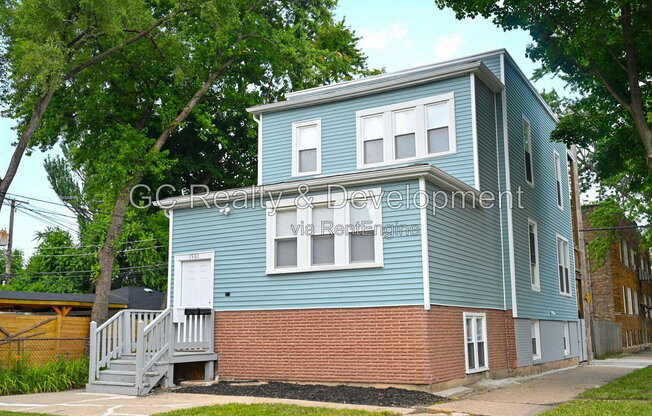 1501 N LEAMINGTON AVE