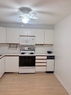 1 bed, 1 bath, 826 sqft, $2,800, Unit 1117