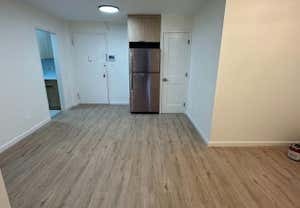 2 beds, 1 bath, 700 sqft, $2,600, Unit 1G