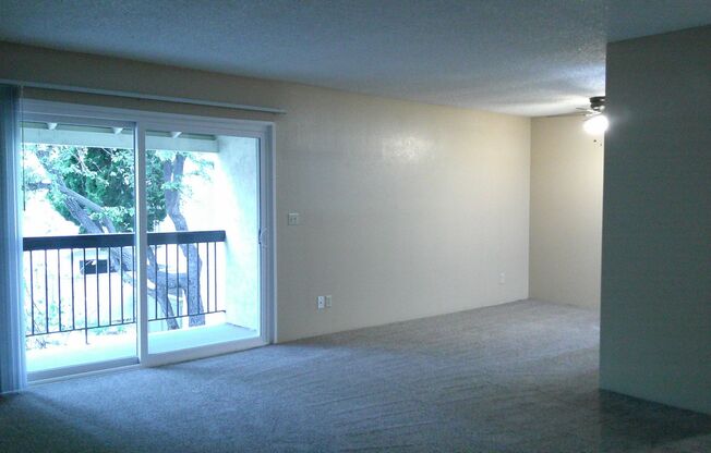 1 bed, 1 bath, 750 sqft, $2,050, Unit 48-47G