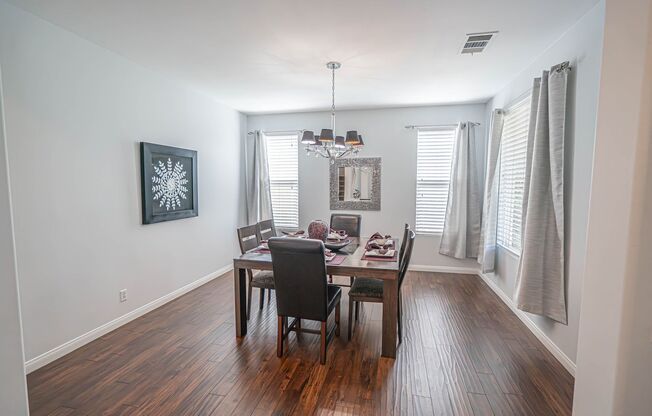 Fully Furnished House - Short Term Lease -  Month to Month - Most utilities Included