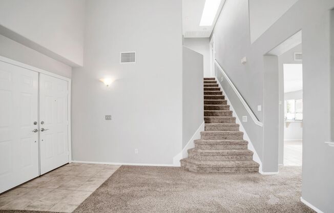 NO-HOA MOVE IN READY 3-BEDROOM SWIMMING POOL & SPA HOME!