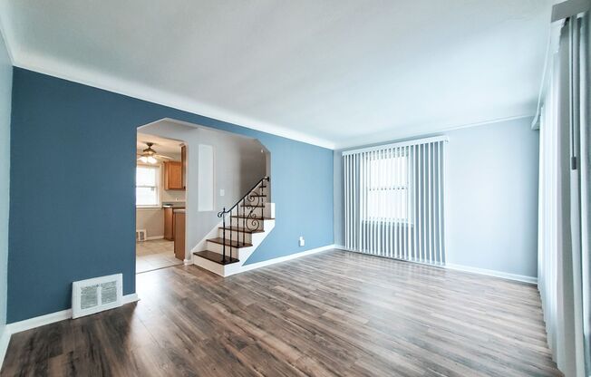 3 Bed - 2 Full Bath Cape Cod for Rent!