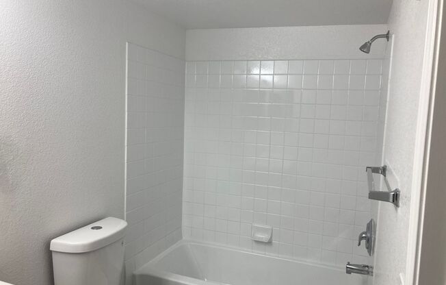 2 beds, 2 baths, $1,575