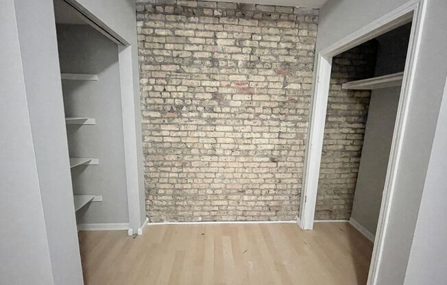 Studio, 1 bath, $850, Unit 1720-02