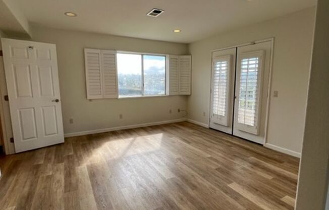 Charming Carlsbad Home for Rent: 2 Beds, 4 Baths with Views