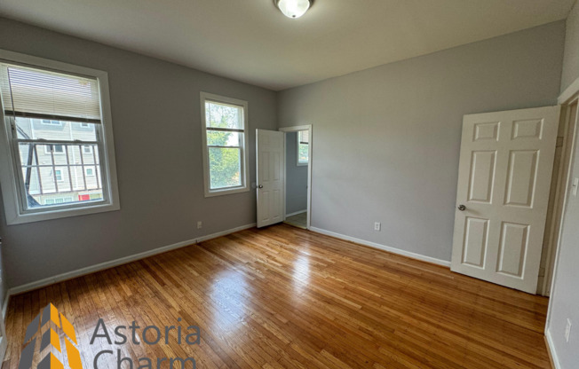 1 bed, 1 bath, $1,100, Unit 3508 Clifton Ave Unit B1