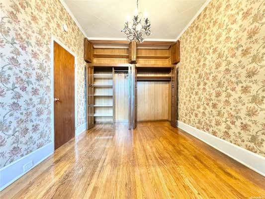 1 bed, 1 bath, $2,400