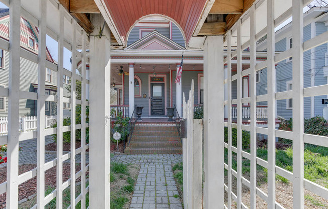 1051 NAVAL AVE