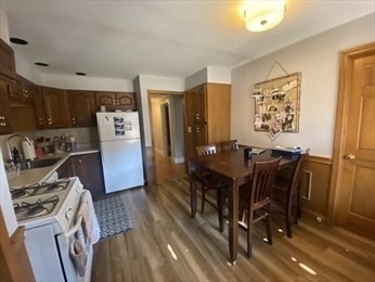 821 E 2 ST