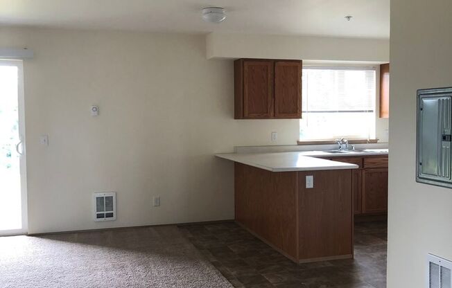 1 bed, 1 bath, 678 sqft, $1,425, Unit 21-302
