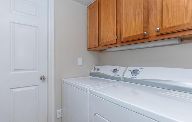 1 bed, 1 bath, 620 sqft, $944