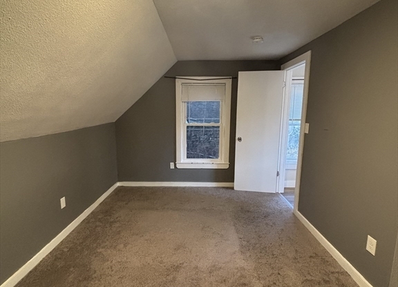 1 bed, 1 bath, 750 sqft, $2,000, Unit 3