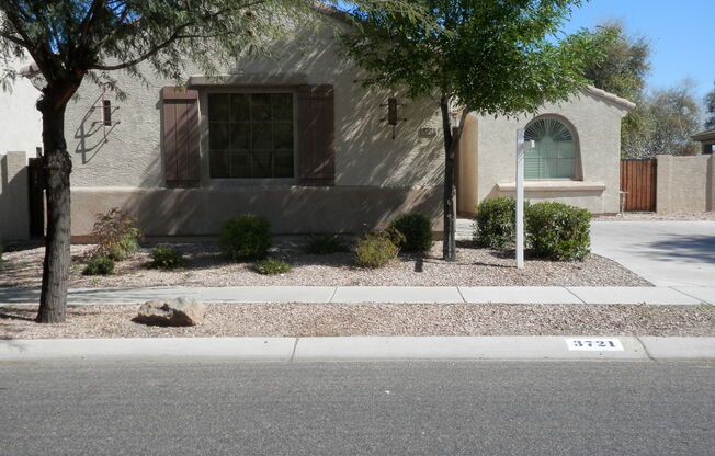 Move In ready home in Power Ranch!