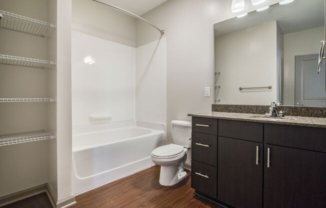 1 bed, 1 bath, 588 sqft, $1,450, Unit 206