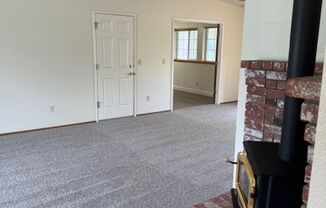 3 beds, 2 baths, $2,200