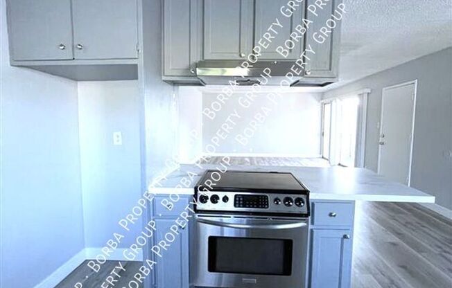 1625 Loma Ave