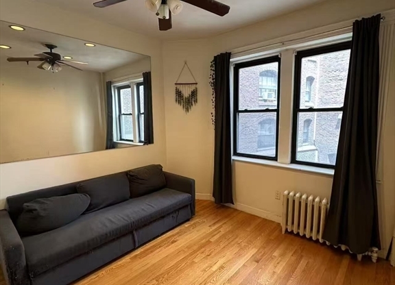 1 bed, 1 bath, 485 sqft, $2,600, Unit 155