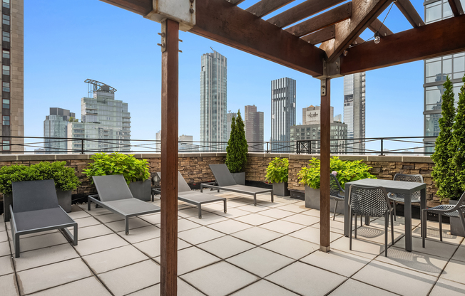 Studio, 1 bath, $3,595, Unit 25C