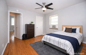 203 Loraine