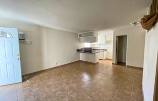 2 beds, 1.5 baths, 875 sqft, $1,875, Unit A