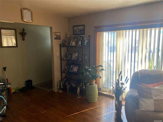 3 beds, 2 baths, $4,000