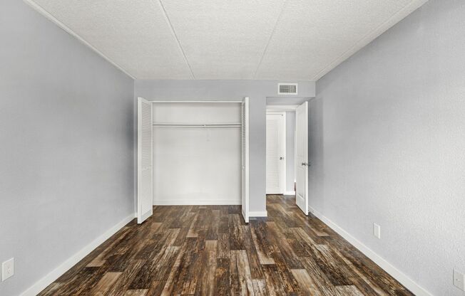 1 bed, 1 bath, 665 sqft, $1,395, Unit 115