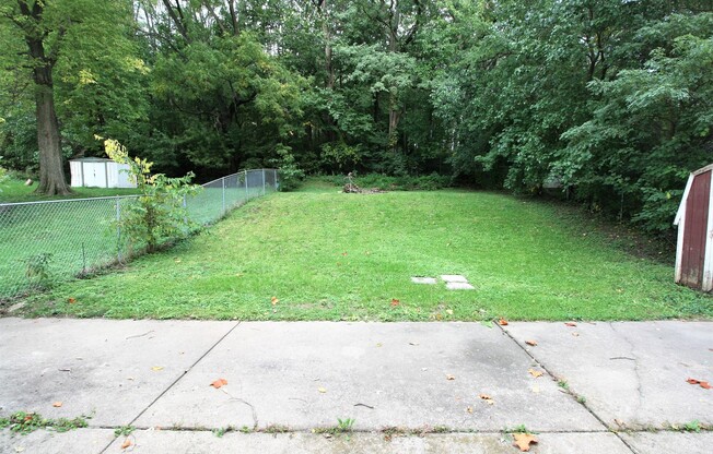 2 BR home in West Davenport