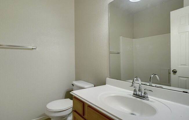 3 beds, 2 baths, $2,095