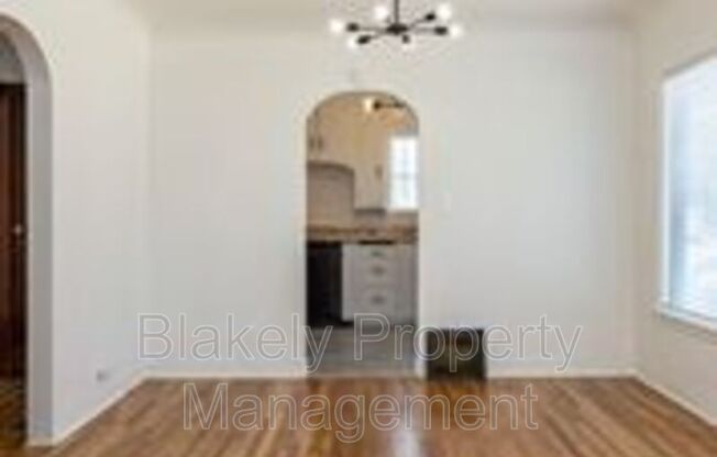 1020 15th Avenue South - 1