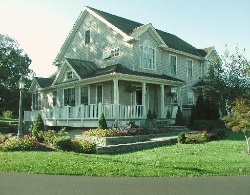 2 Bedroom Luxury Townhouse in Historic District