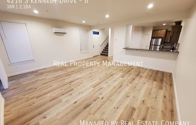 4216 S. Kennedy Dr, Unit B