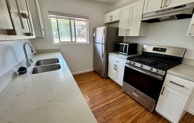 275 N. Oakland