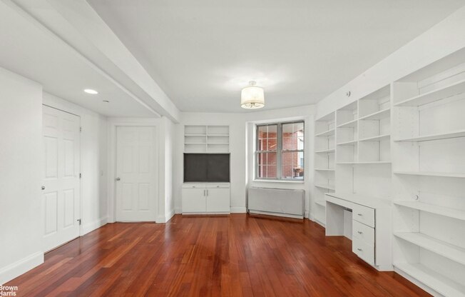 163 SAINT NICHOLAS AVE