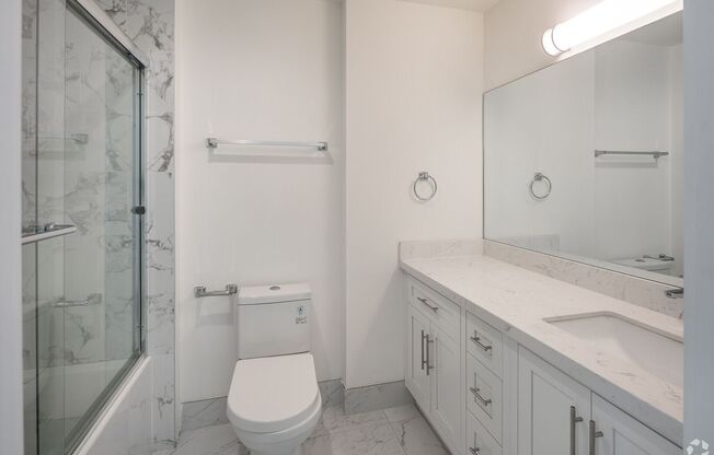 3 beds, 2.5 baths, 1,349 sqft, $4,740, Unit 205