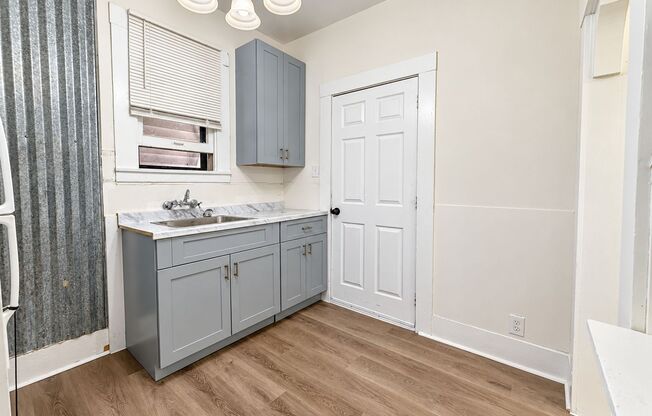 Charming 2-Bedroom Home Near Downtown San Antonio