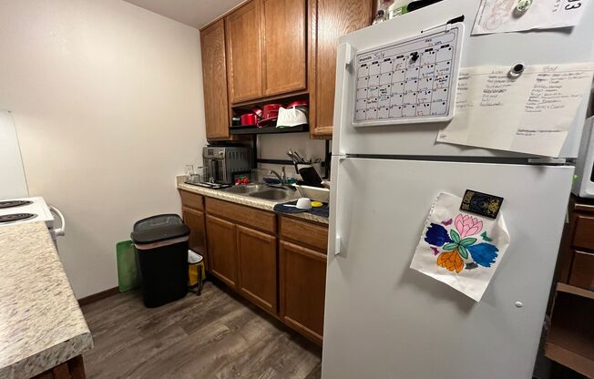 1 bed, 1 bath, $975, Unit 40